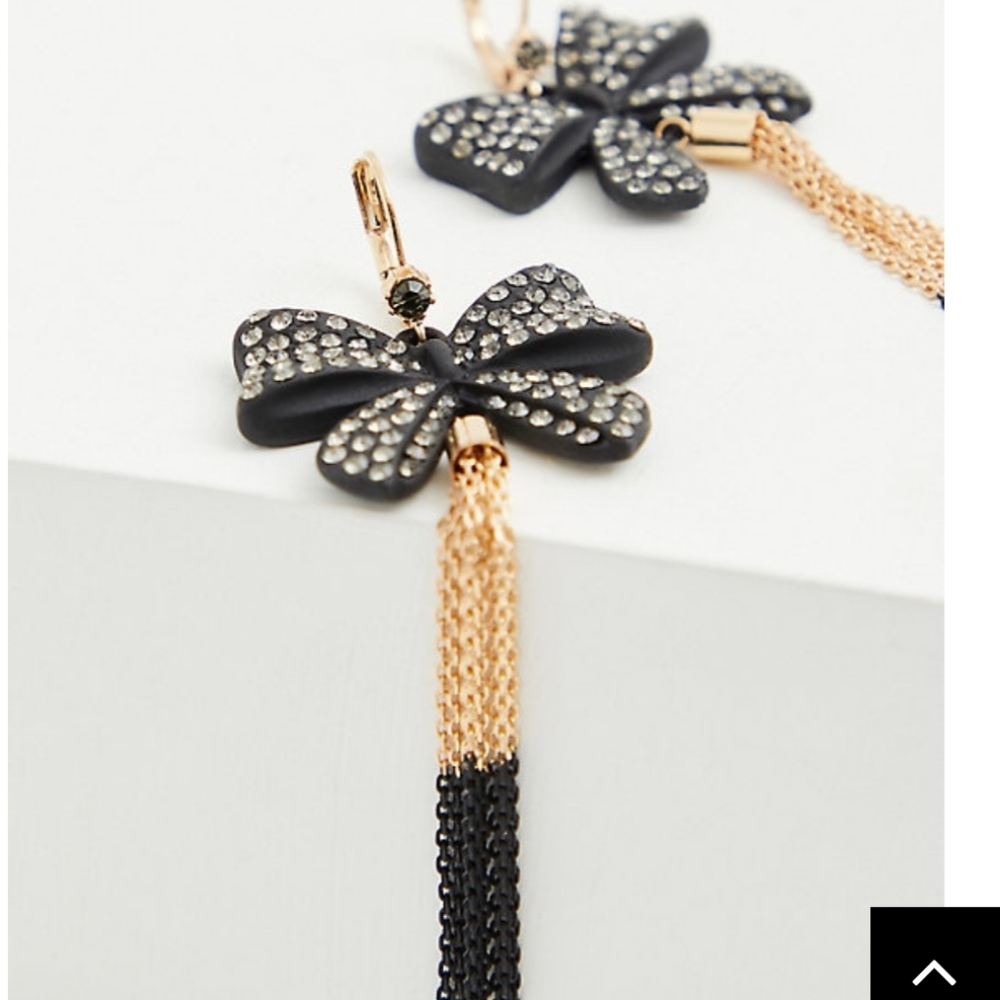 🆕BETSEY JOHNSON BLACK & GOLD EMBELLISHED BOW TASSEL EARRINGS